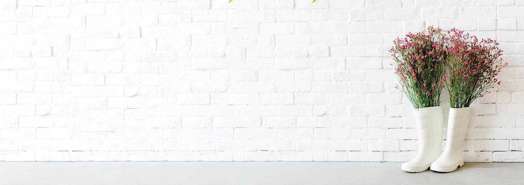 stivaletti bianchi con lavanda