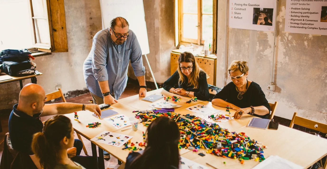 Marco Ossani durante un workshop